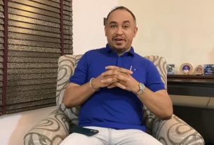Daddy Freeze speaking during an online broadcast while discussing Nathaniel Bassey and the late actor Alex Ekubo