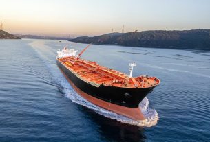 Dangote Petroleum Refinery in Lagos as the company expands crude oil imports to include shipments from the United Arab Emirates
